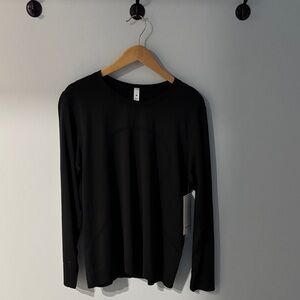 lululemon athletica Black Long Sleeve Tee